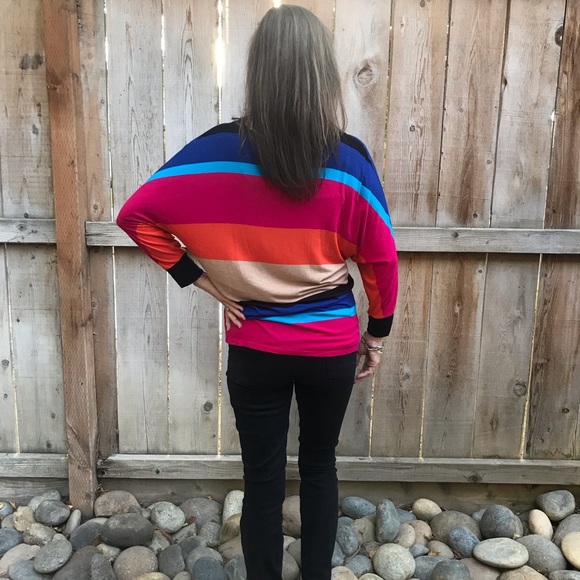 A1 Bordeaux S/P Stripped V-Neck Knit - Picture 2 of 6